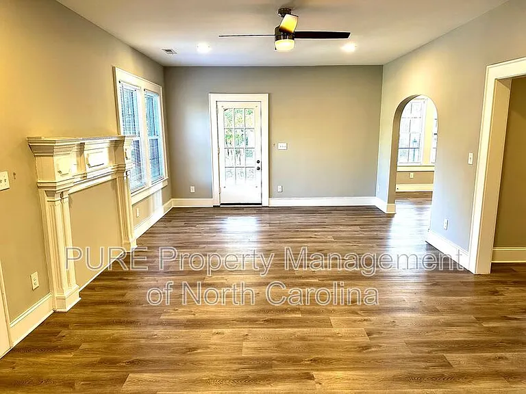 708 Union St S — Photo 7