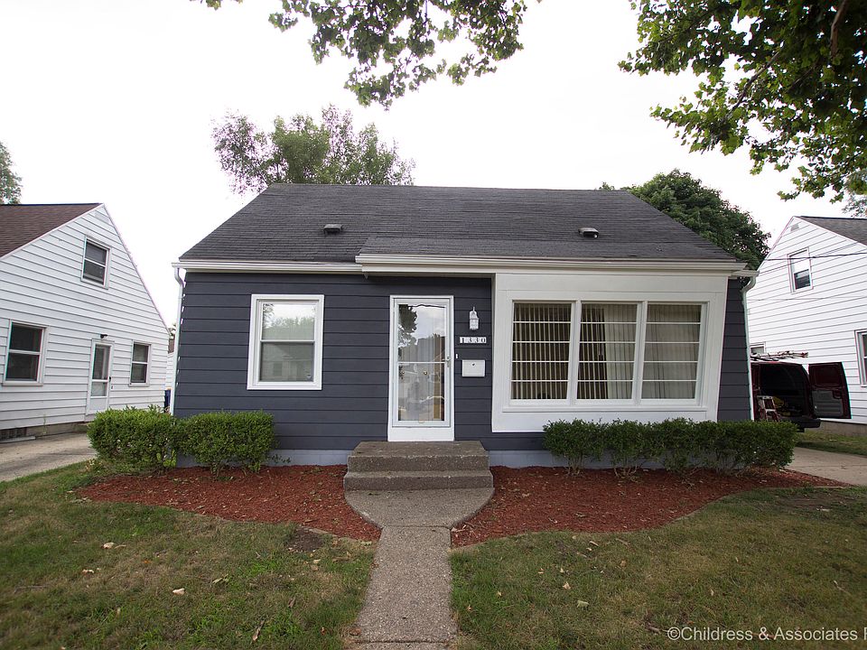 1st image of 1330 Northlawn St NE