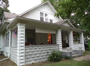 300 N Wells St, Odessa, MO 64076