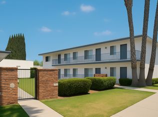 1803 W Sumac Ln #B2, Anaheim, CA 92804