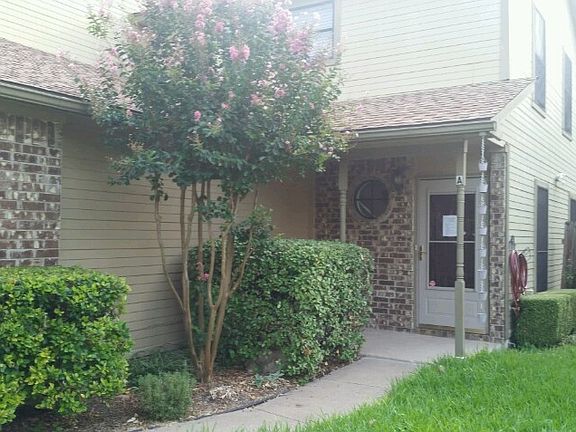 Entry Unit A