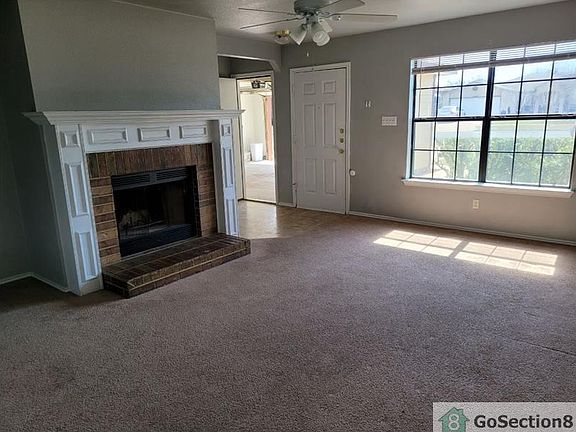 5th image of 1305 Waterford Dr