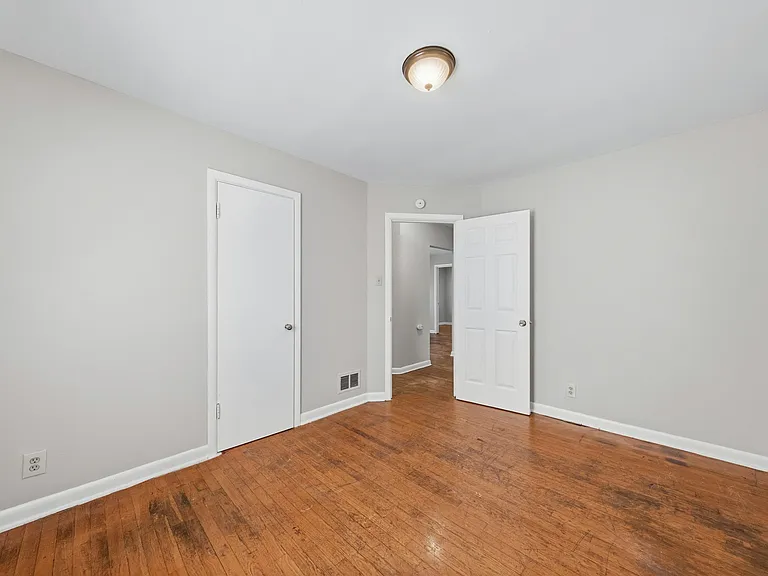 8515 Jenny Dr — Photo 11