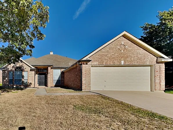 8206 Shoshoni Dr, Arlington, TX 76002