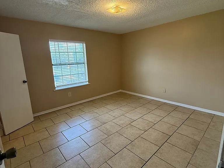 1658 Starboard Dr — Photo 13