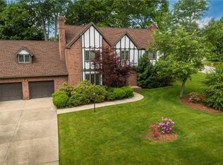 51 Aaron Ln, Indiana, PA 15701