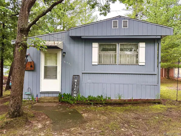 6430 Gagetown Rd, Caseville, MI 48725