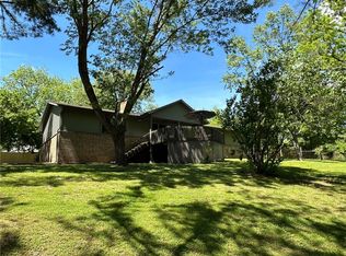 298 Greene St, Pea Ridge, AR 72751