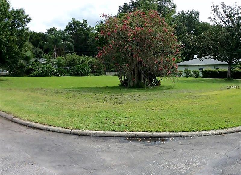 2nd image of 1328 Alma St