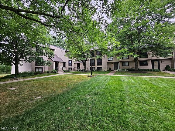 4th image of 6340 Greenwood Pkwy APT 104