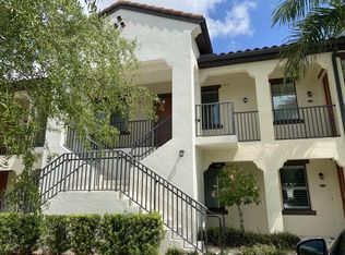 15114 Palmer Lake Cir Unit 1-202, Naples, FL 34109