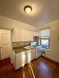 Rented by LRGNY Group, Inc.