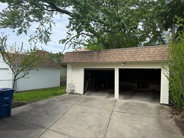 1427 Rosewood Ave #UP — Photo 9
