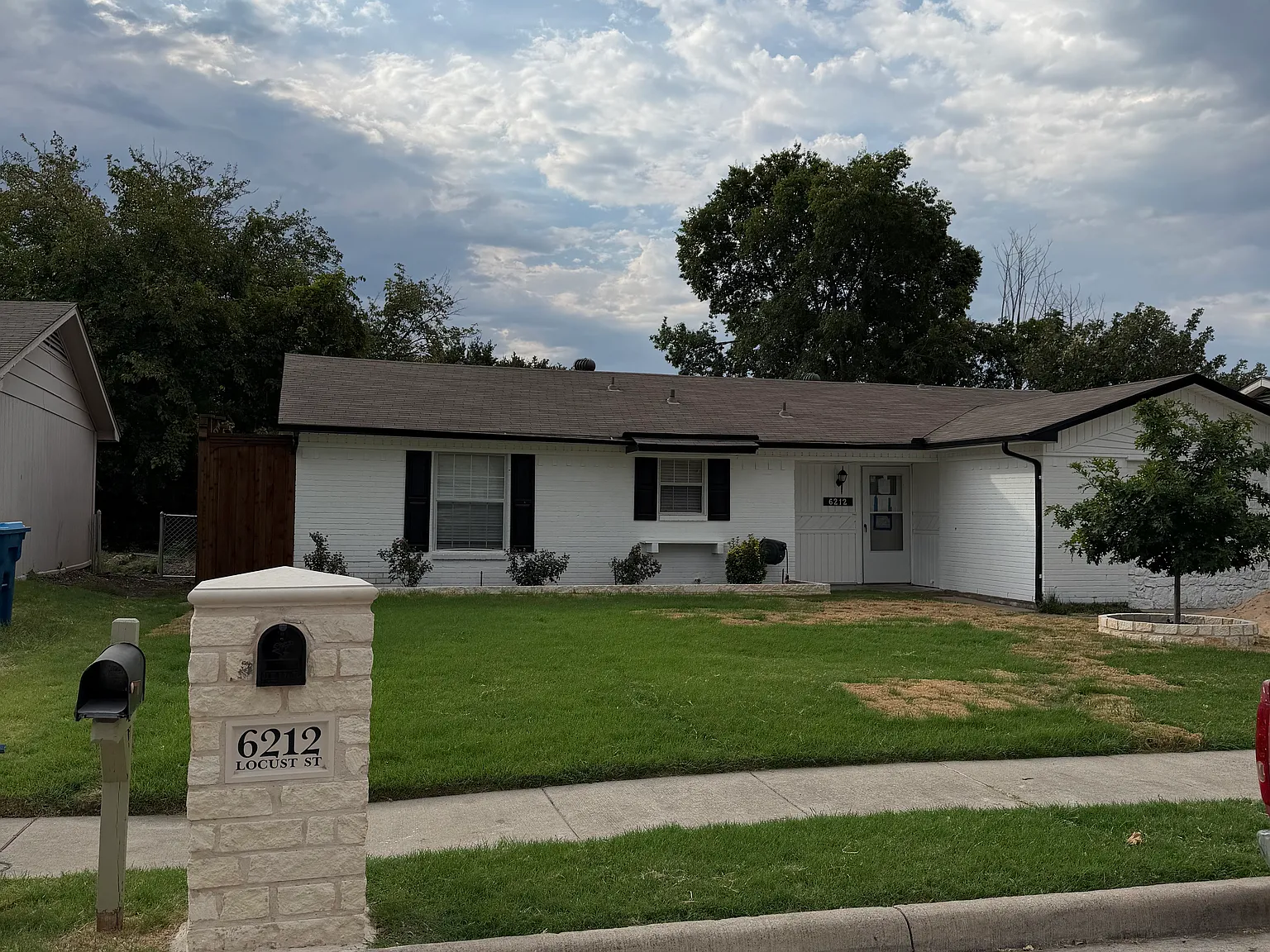 4 bed, 1440 sqft, $1,950 — Photo 1