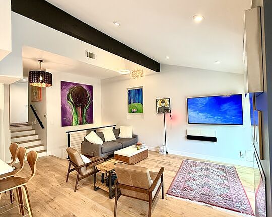 3rd image of 4305 Alla Rd Unit 8