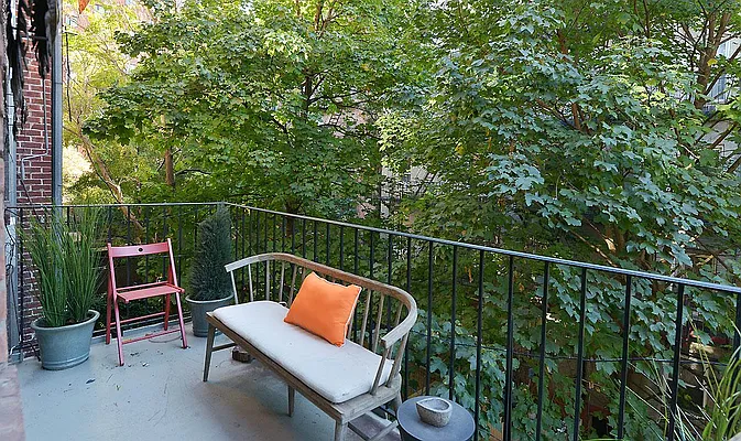 Sold by KG Properties | media 15