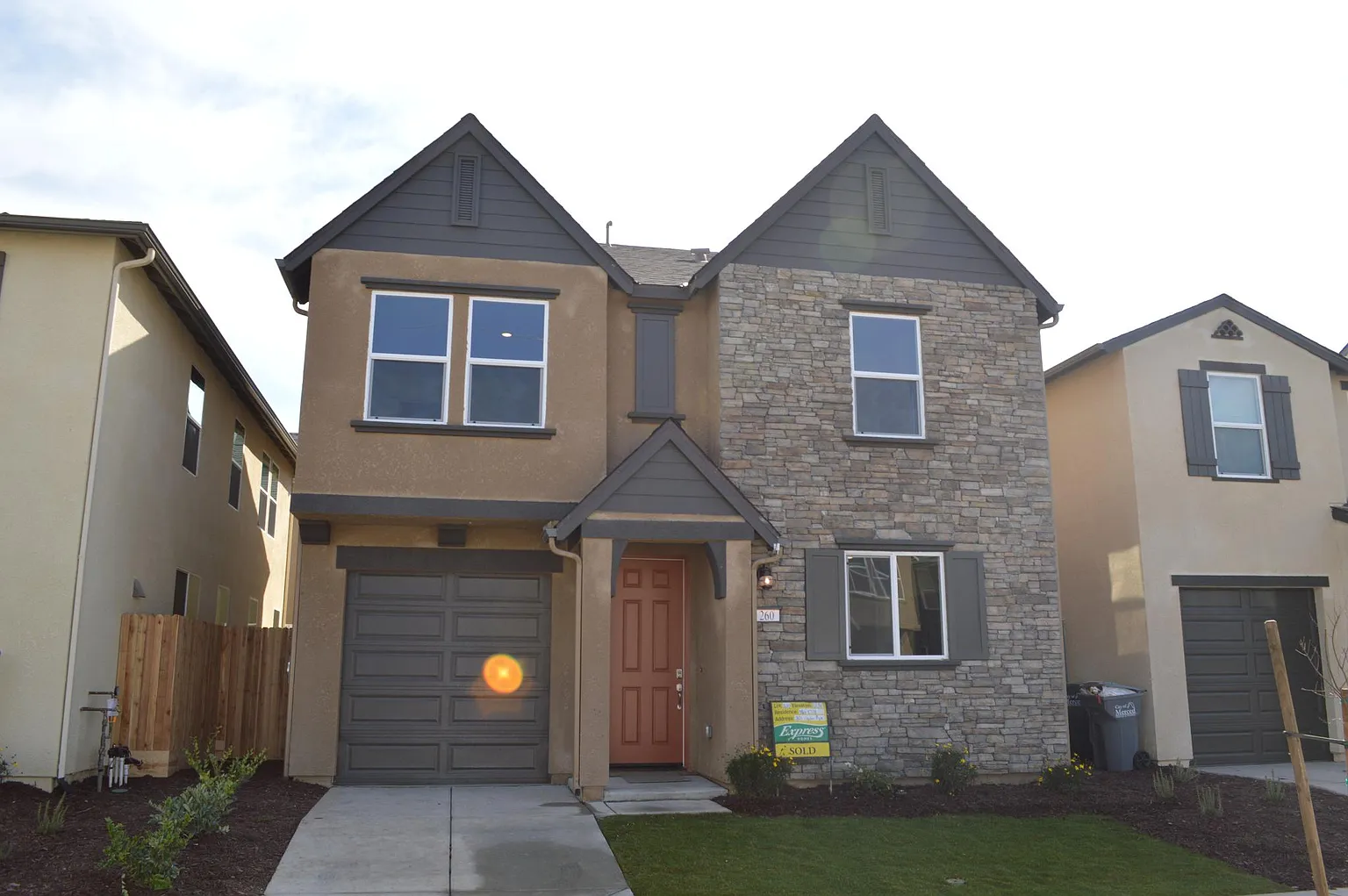 260 Shafer Ave photo 1