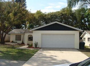 1643 Franklin Way, Dunedin, FL 34698