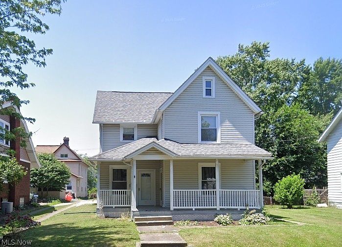 1st image of 211 Parkview St NE