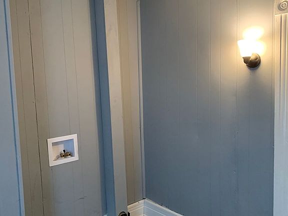 5th image of 66 Van Derveer St Unit 2F