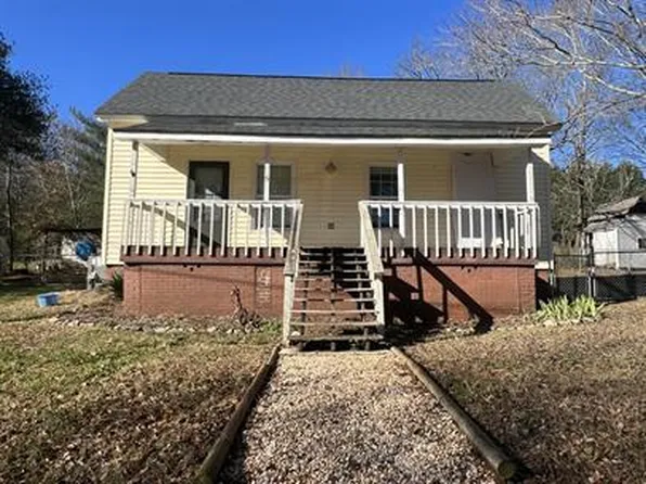 115 Moore St, Central, SC 29630