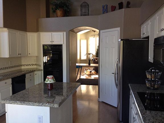 3rd image of 4412 W Walton Way