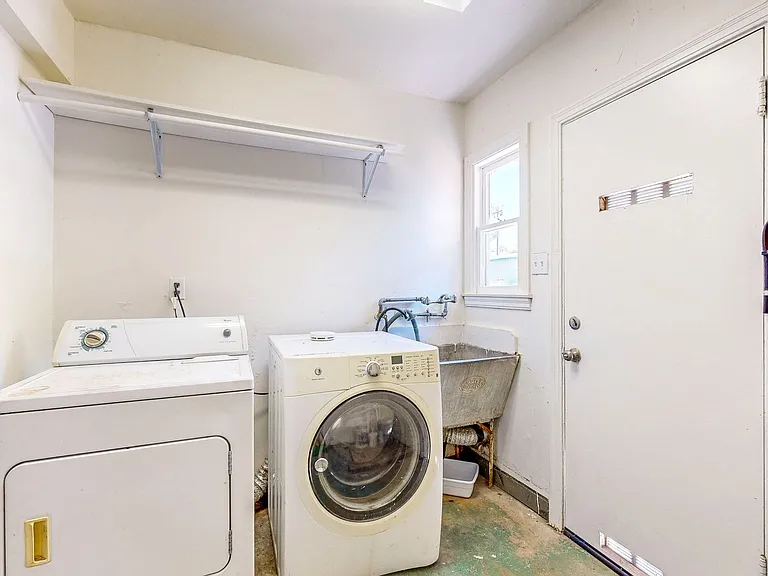 560 McConnell Ave — Photo 27