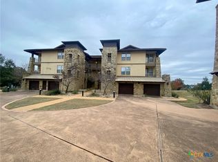 6704 Lantern View Dr APT 102, Leander, TX 78645