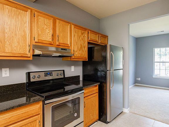 5th image of 2918 Mary Beth Ln