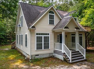 1 Bull Creek Dr, Lancaster, VA 22503