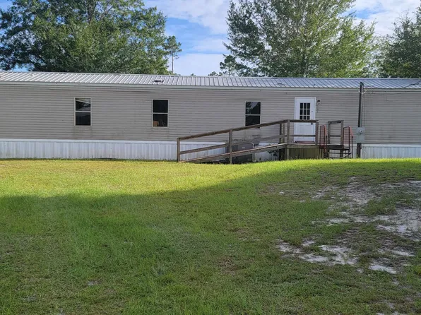 7925 Heron Ln, Youngstown, FL 32466