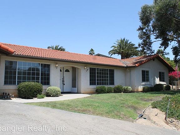2nd image of 10389 Stonehurst Dr