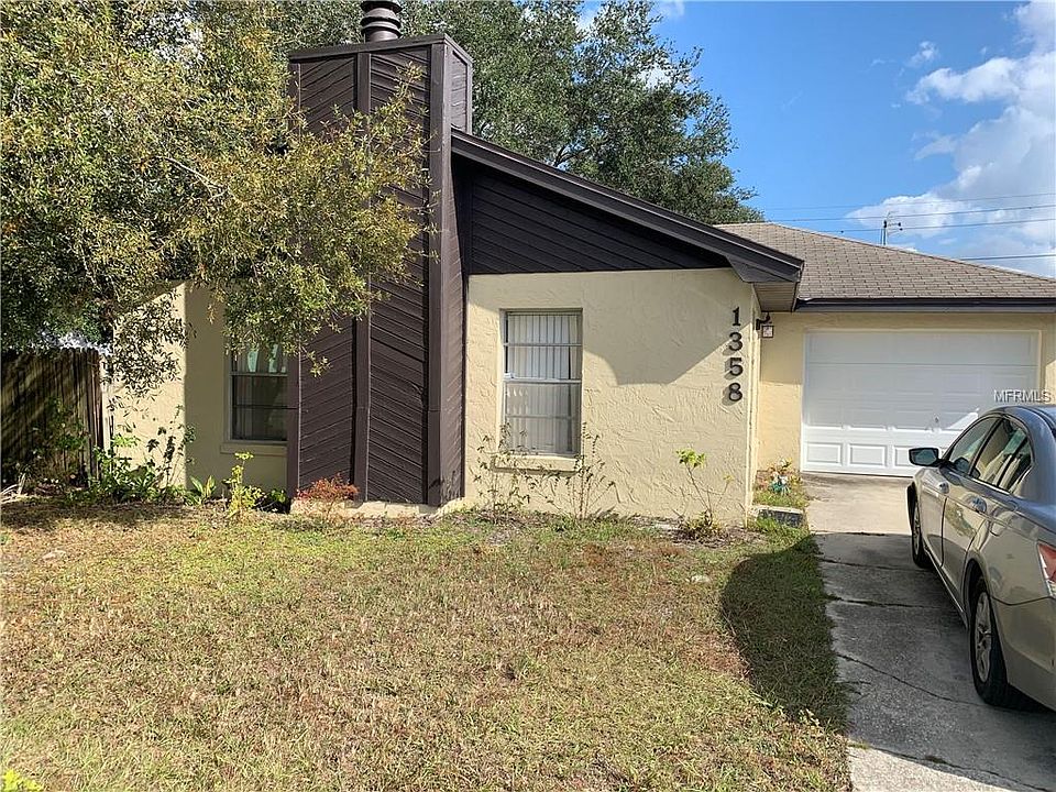1st image of 1358 5 Iron Dr