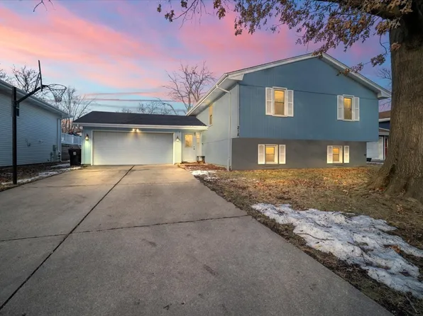 218 Belview Ave, Normal, IL 61761