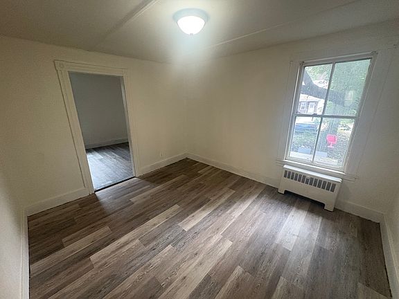 4th image of 36 Summer St #1
