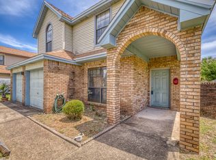62 North St, Mary Esther, FL 32569
