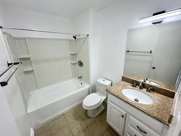 5548 Caminito Katerina — Photo 17