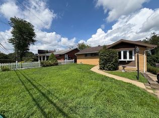 268 Kingston Dr, Pittsburgh, PA