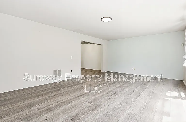 2 Albert E Bonacci Dr — Photo 3