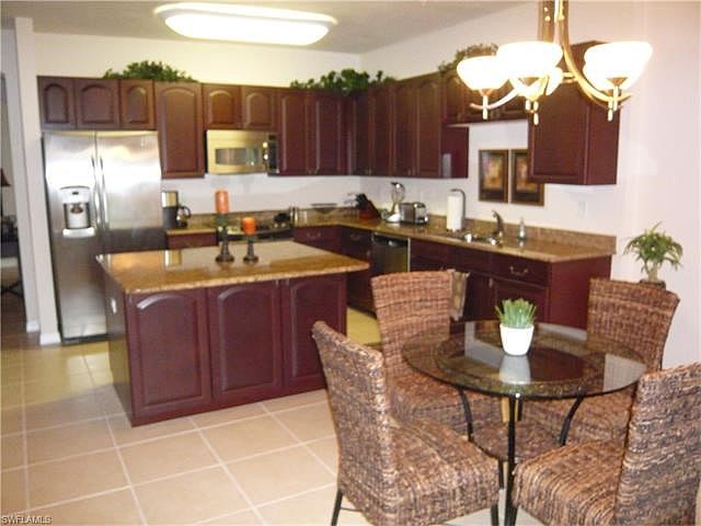Gourmet Kitchen