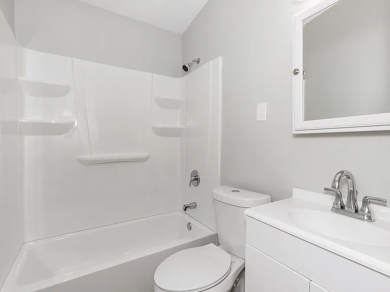 2814 Holiday Dr SW — Photo 11
