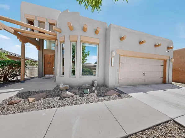 1211 Goodwin Dr, Bernalillo, NM 87004