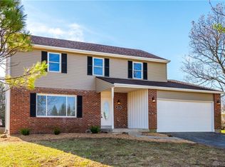 5836 Woodstone Dr, Dayton, OH 45426