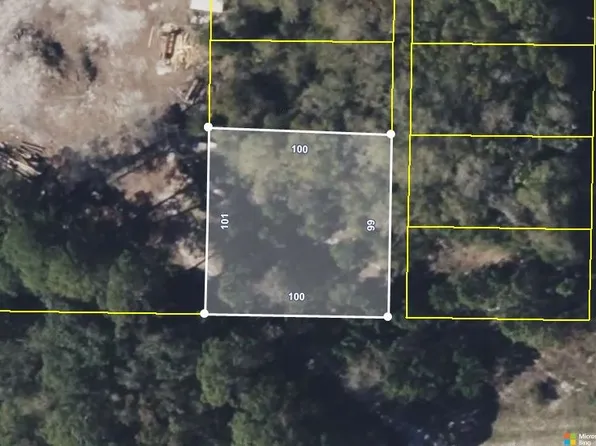 802 & 804 3rd St NW, Carrabelle, FL 32322
