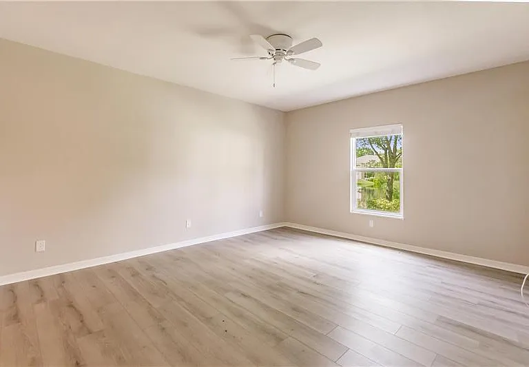 27400 Palmesta Cir #A — Photo 16