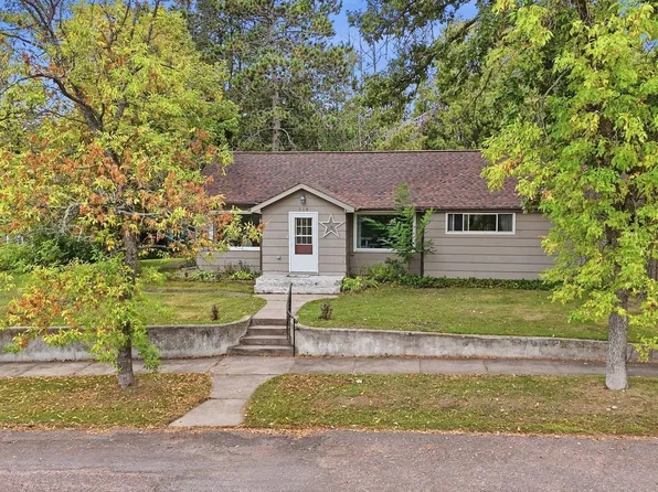 516 Grove Ave, Moose Lake, MN 55767