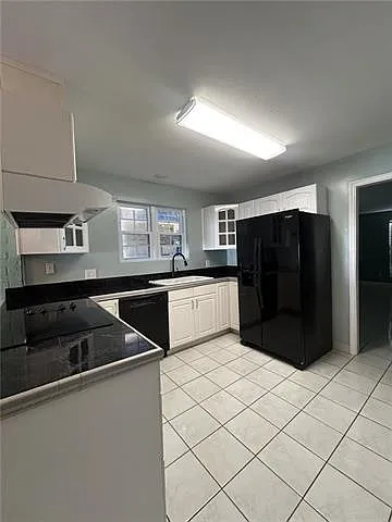3725 Lilac Ln — Photo 11