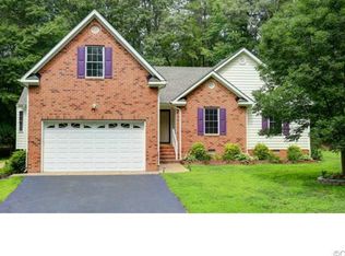 1079 Genito West Blvd, Moseley, VA 23120
