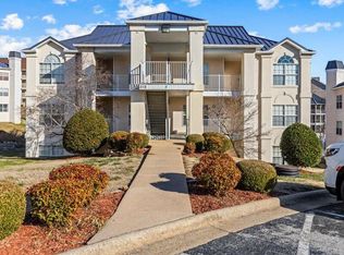 215 Meadow Brook Ln APT 4, Branson, MO 65616