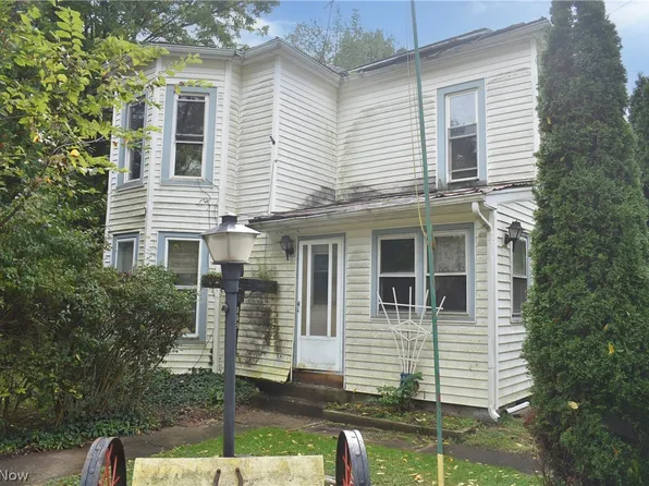 143 Hickory St, Andover, OH 44003